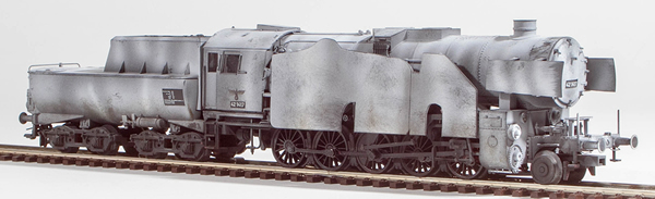 REI Models 22228WC - German Steam Locomotive BR 42 of the DRB Winter Camo Armor Plating (SOUND) 